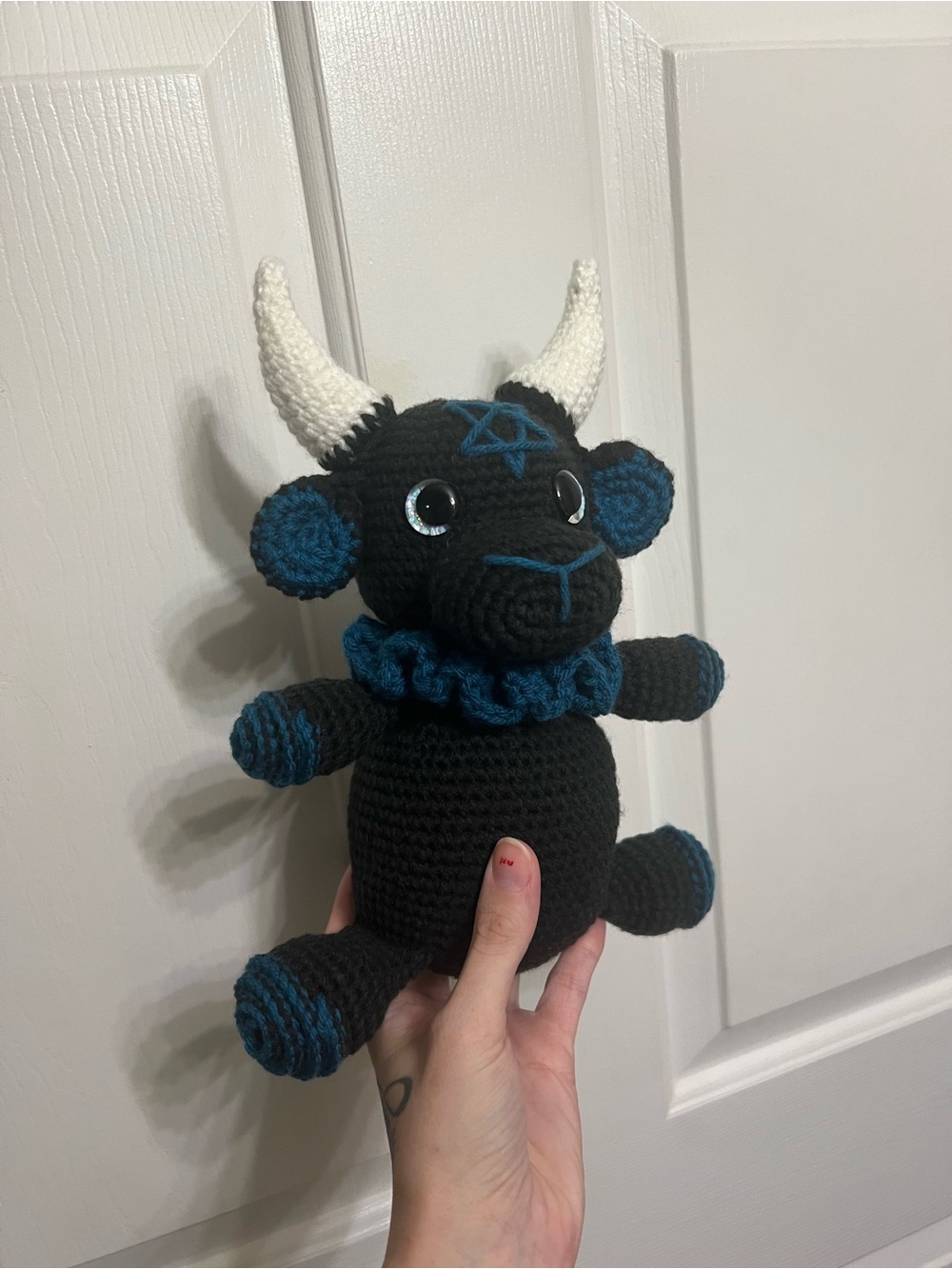 Crocheted Baphomet Goat ✨ - Picture 10 of 10